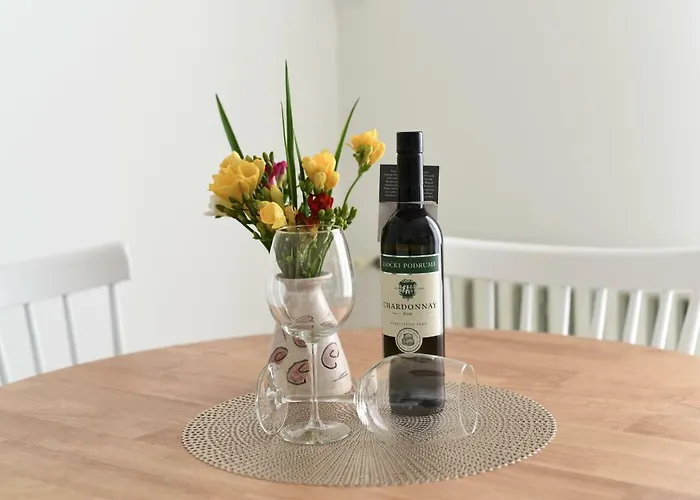 Апартаменты July