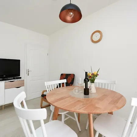 Apartment July *