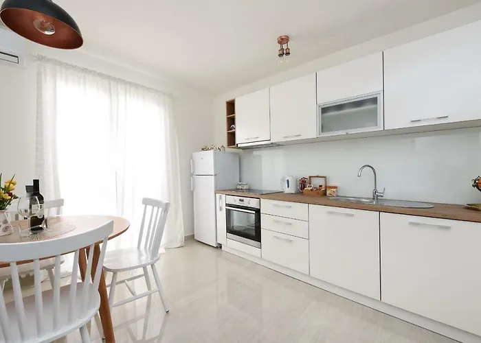 July Apartman Zadar